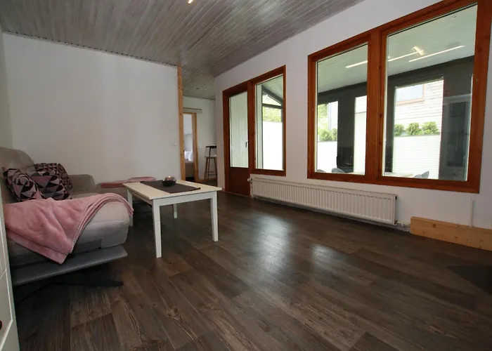 Ferienhaus In Mit Terrasse